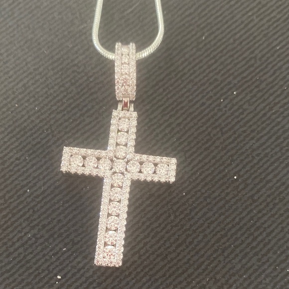 Jewelry - Elegant Moissanite Sterling Silver Cross Pendant Necklace